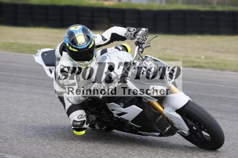 Archiv-2025/05 14.04.2025 Plüss Moto Sport ADR/Freies Fahren/86